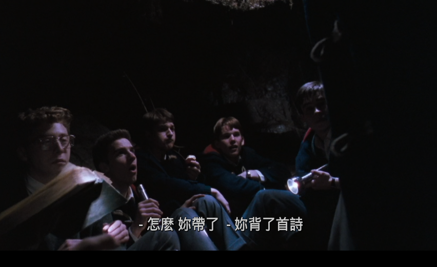 死亡诗社 (1989) 1080P 国英多音轨 中字挂字幕 11.9G 人原来是需要被唤醒的