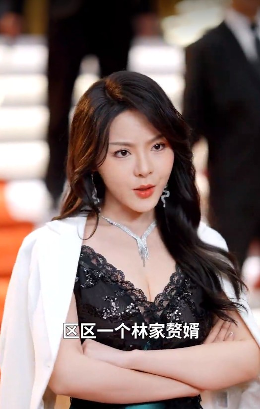 【短剧】大小姐，你的反派剧本拿反了（83集）都钊&马嘉苒 1.2GB